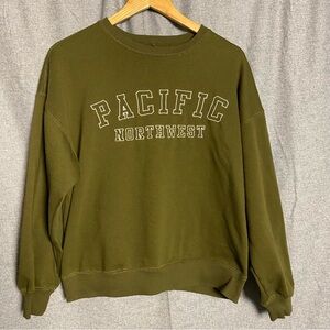 Womens Crew Neck Long Sleeve Pacific Northwest Sweatshirt Small
